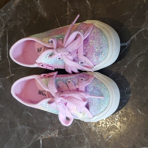 Maggie‎ & Zoe Shoessize 9M